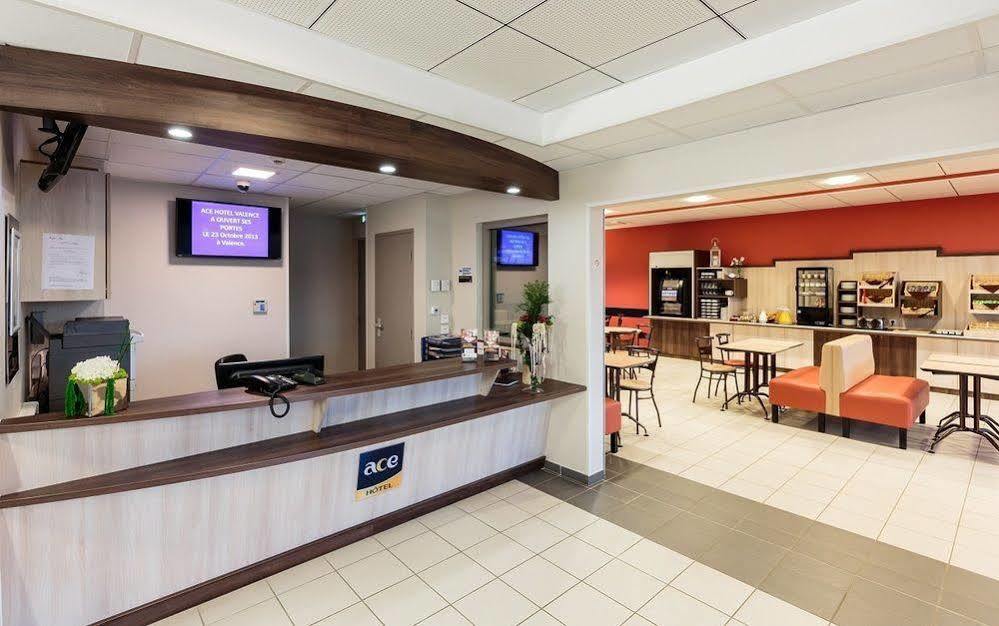 Hotel Ace Troyes 3*